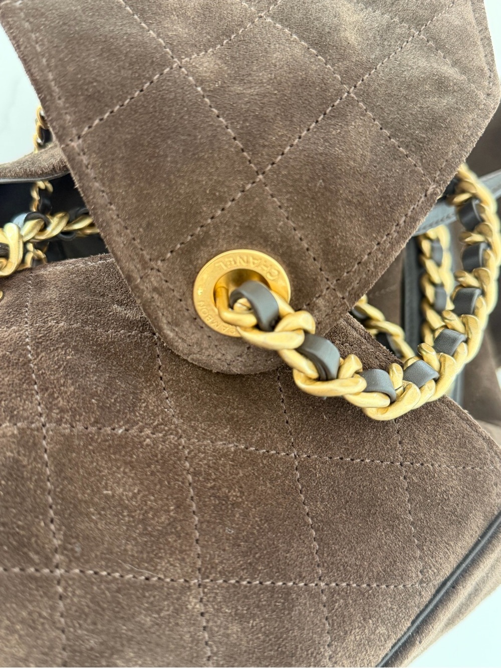 CHANEL 25 Dark Brown Suede Hobo with Gold Chain and CC Charm MEDIUM - Picture 10 of 15